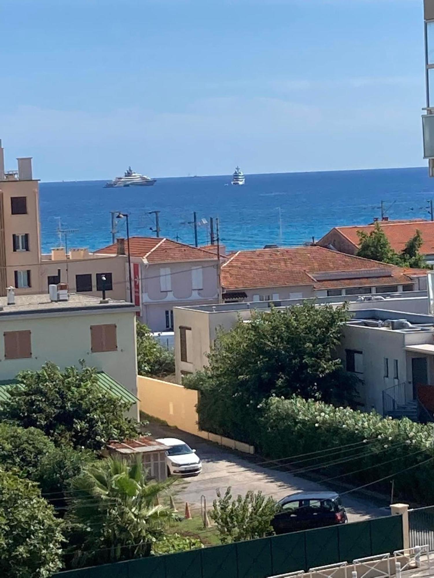 Appartement Vue Mer Acces Plage Antibes Exterior photo